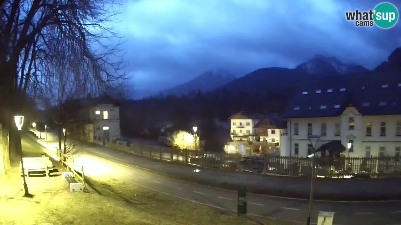 Tarvisio Live webcam – pista ciclabile e il gruppo del Mangart