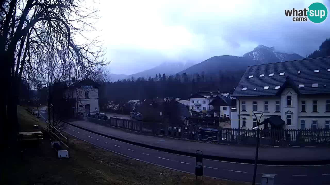 Tarvis webcam – Radweg und Mangart