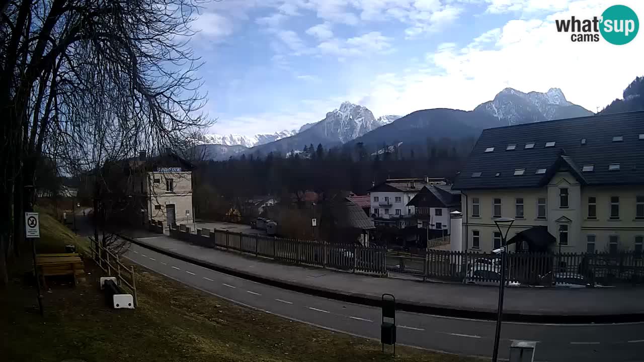 Tarvisio Live webcam – pista ciclabile e il gruppo del Mangart