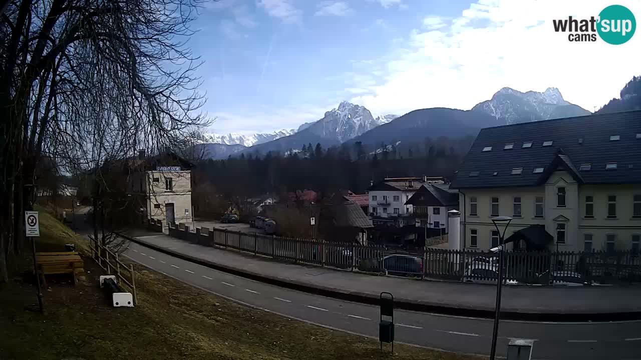 Tarvisio Live webcam – pista ciclabile e il gruppo del Mangart