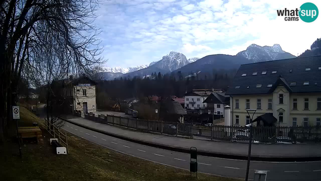 Tarvisio Live webcam – pista ciclabile e il gruppo del Mangart