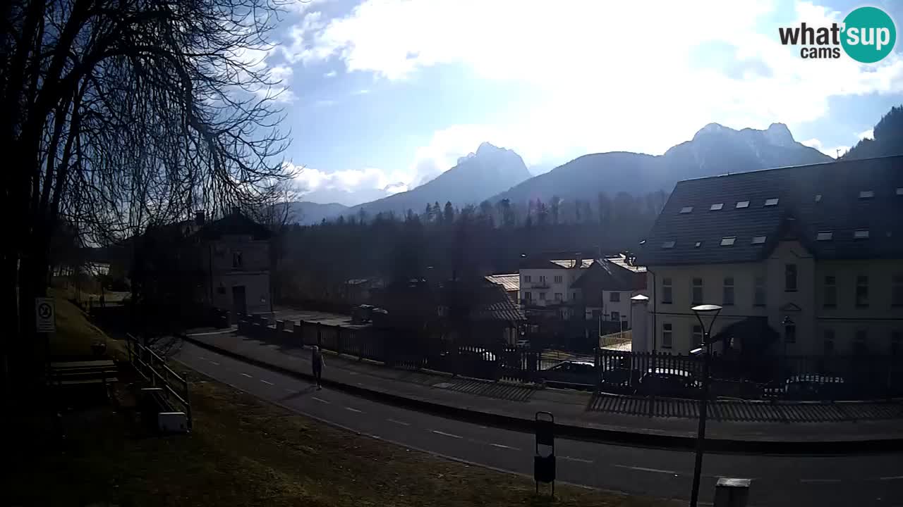 Tarvisio webcam – Bicycle lane and Mangart mountain