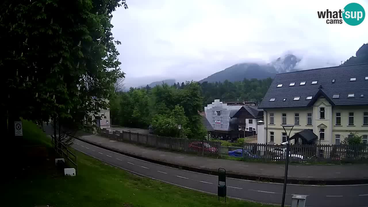 Tarvisio Live webcam – pista ciclabile e il gruppo del Mangart