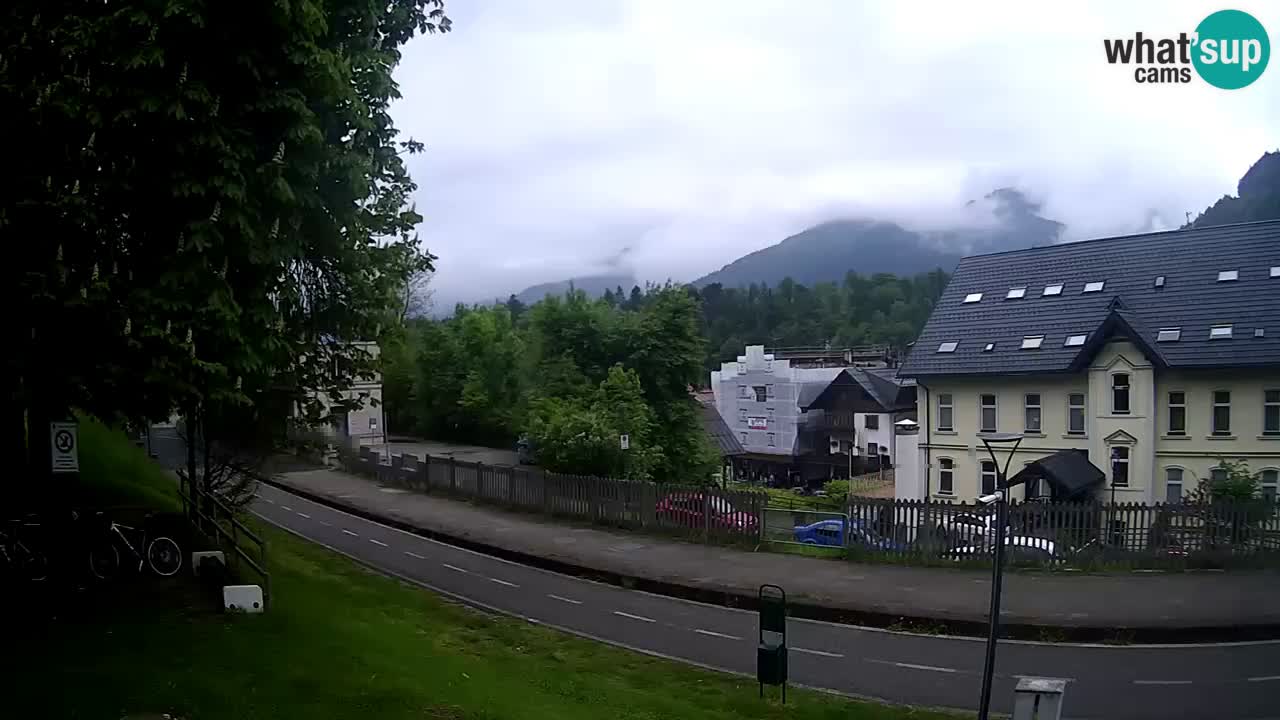 Tarvisio Live webcam – pista ciclabile e il gruppo del Mangart
