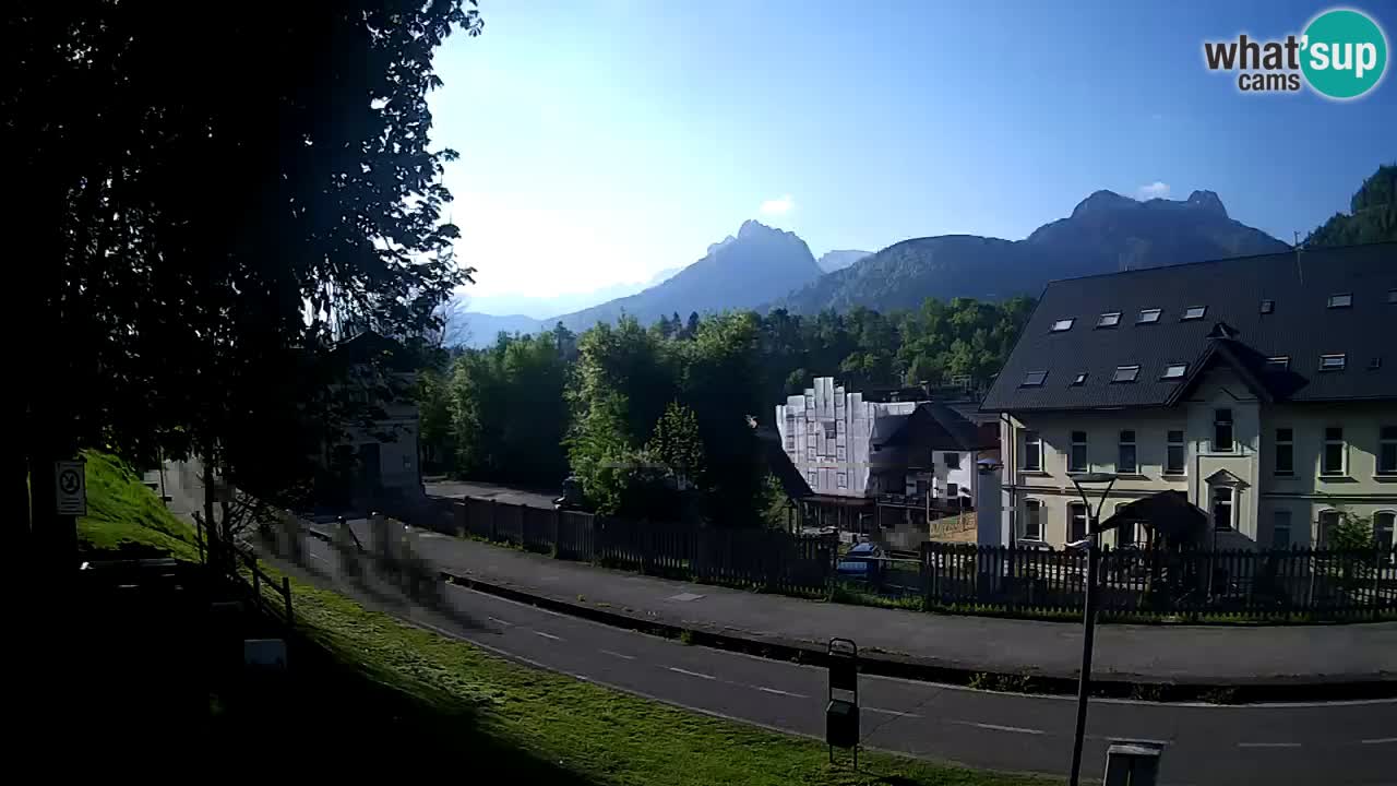 Tarvisio webcam – Bicycle lane and Mangart mountain