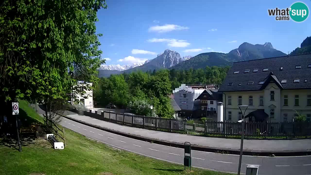 Tarvisio webcam – Bicycle lane and Mangart mountain