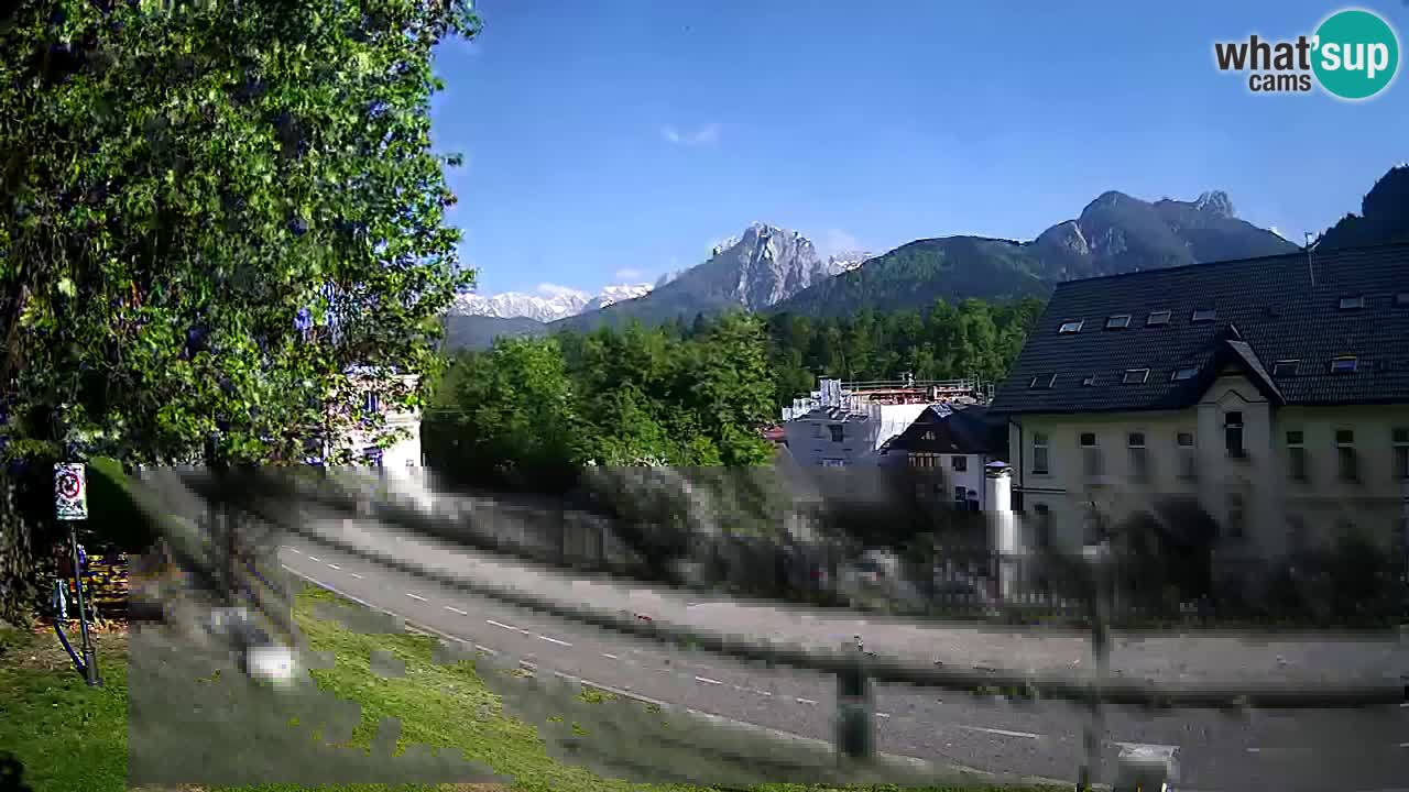 Tarvisio webcam – Bicycle lane and Mangart mountain