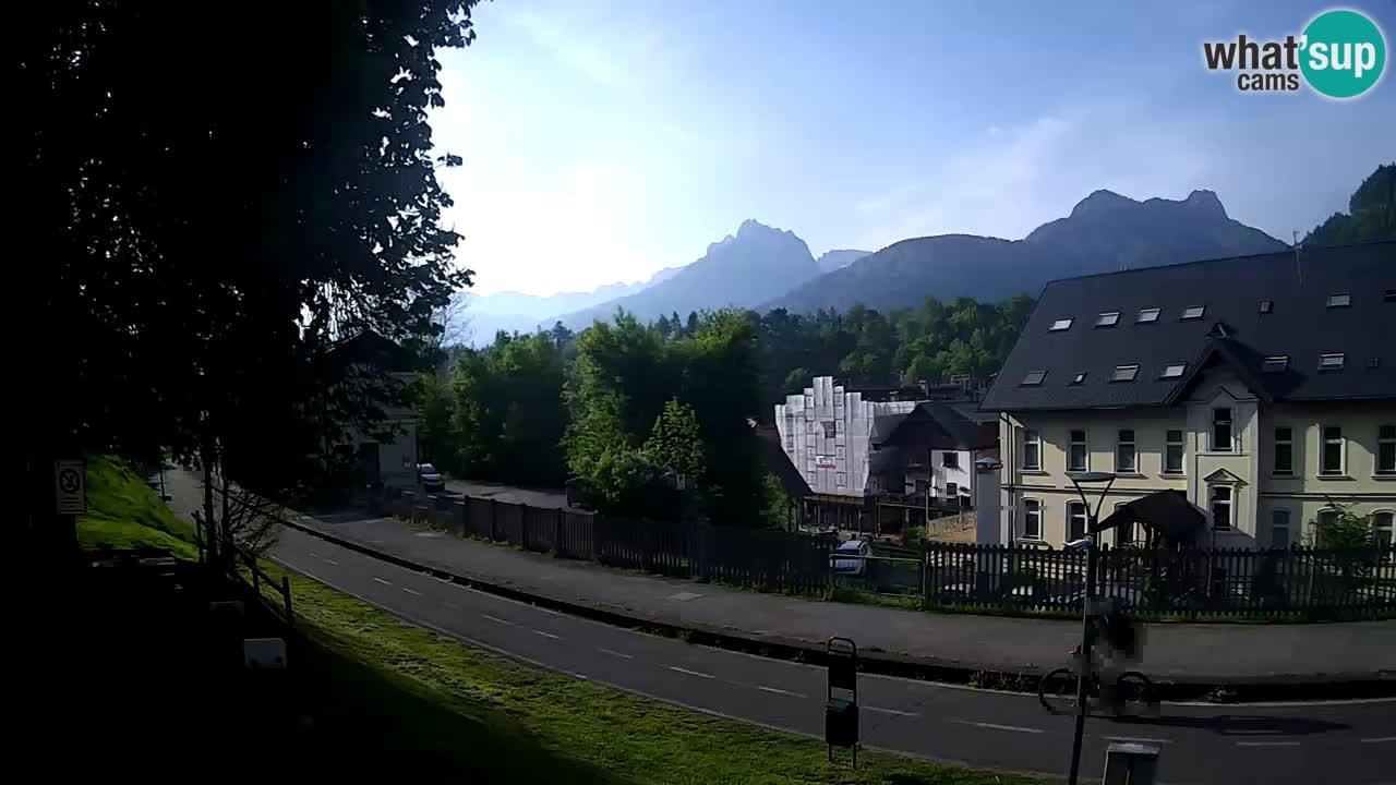 Tarvisio webcam – Bicycle lane and Mangart mountain