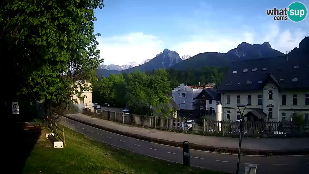 Tarvisio webcam – Bicycle lane and Mangart mountain