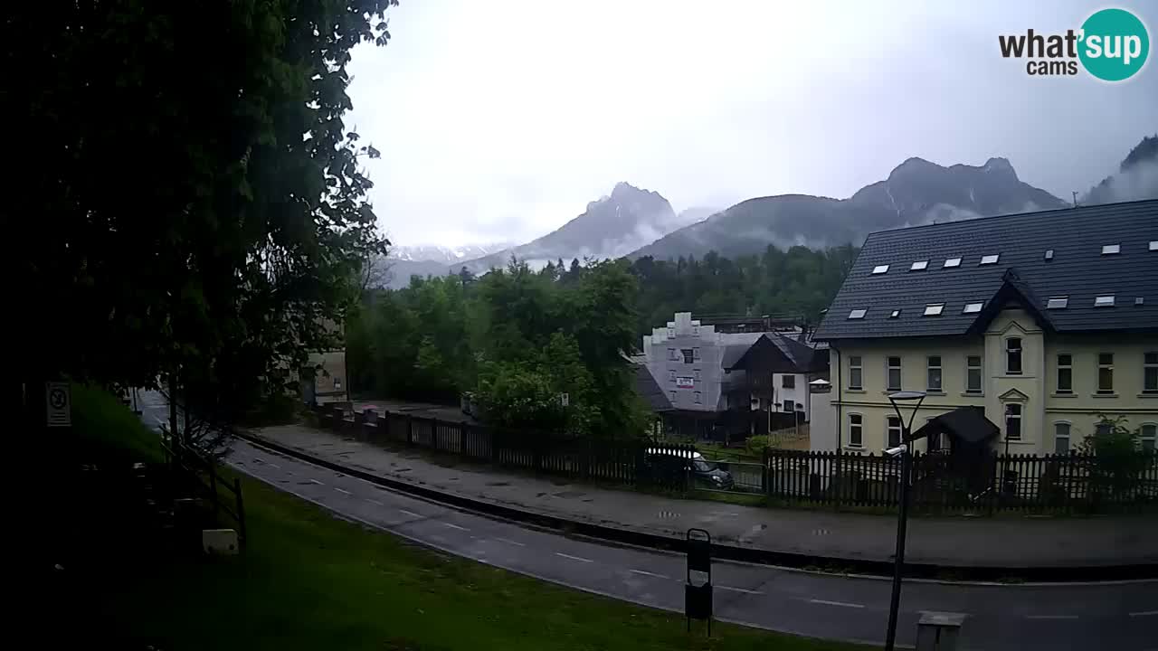 Tarvisio webcam – Bicycle lane and Mangart mountain