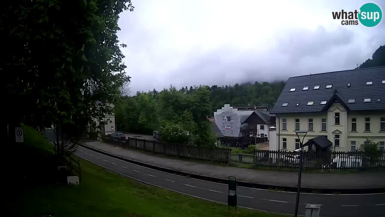 Tarvis webcam – Radweg und Mangart