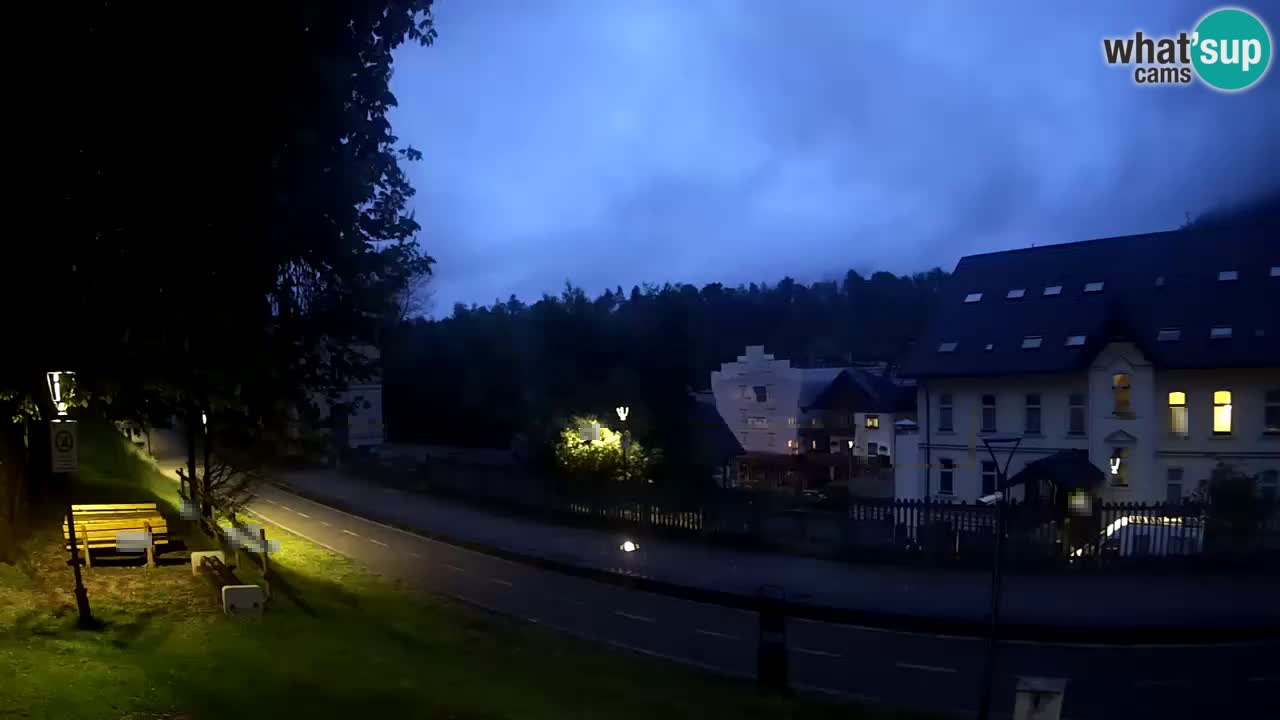 Tarvisio webcam – Bicycle lane and Mangart mountain