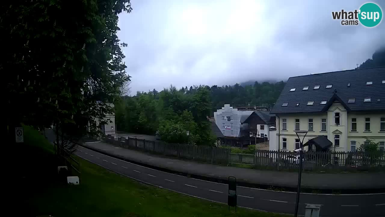 Tarvis webcam – Radweg und Mangart