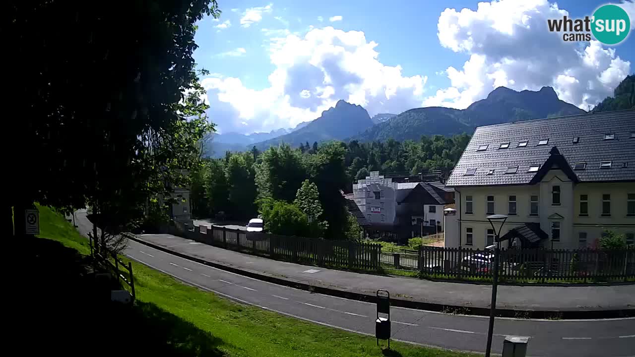 Tarvisio webcam – Bicycle lane and Mangart mountain