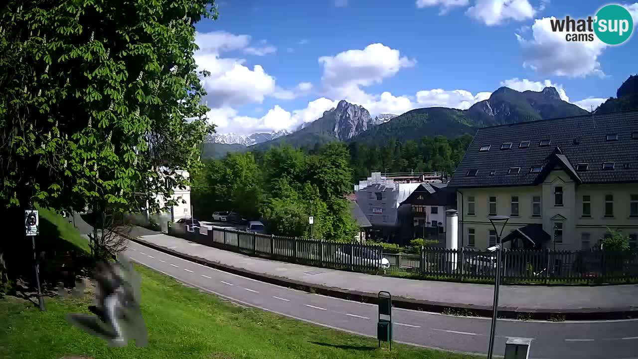 Tarvisio webcam – Bicycle lane and Mangart mountain