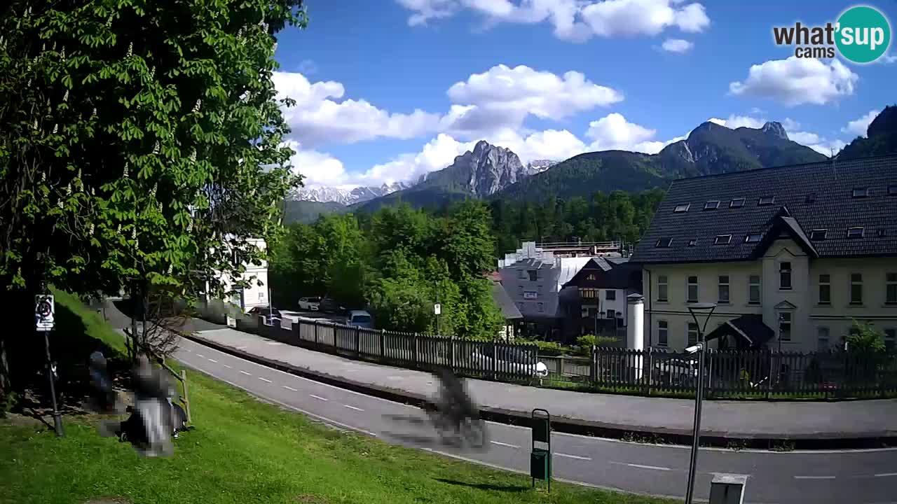 Tarvisio Live webcam – pista ciclabile e il gruppo del Mangart