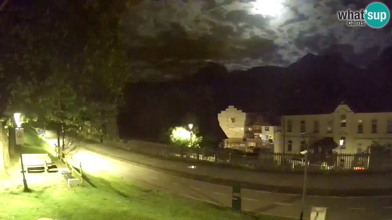 Tarvisio Live webcam – pista ciclabile e il gruppo del Mangart