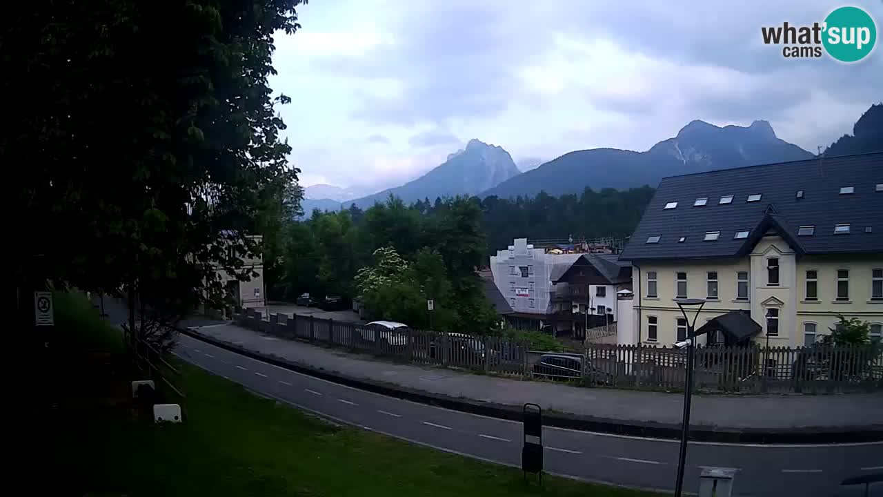 Tarvisio webcam – Bicycle lane and Mangart mountain