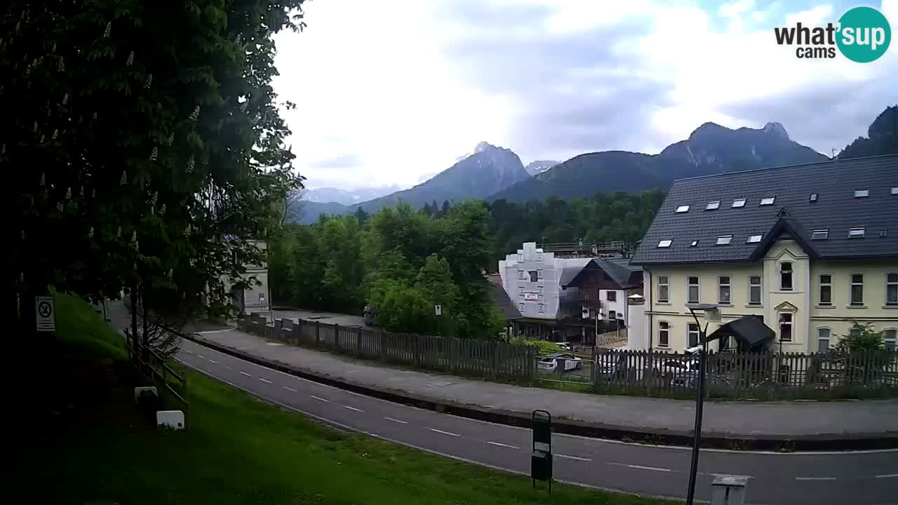 Tarvis webcam – Radweg und Mangart