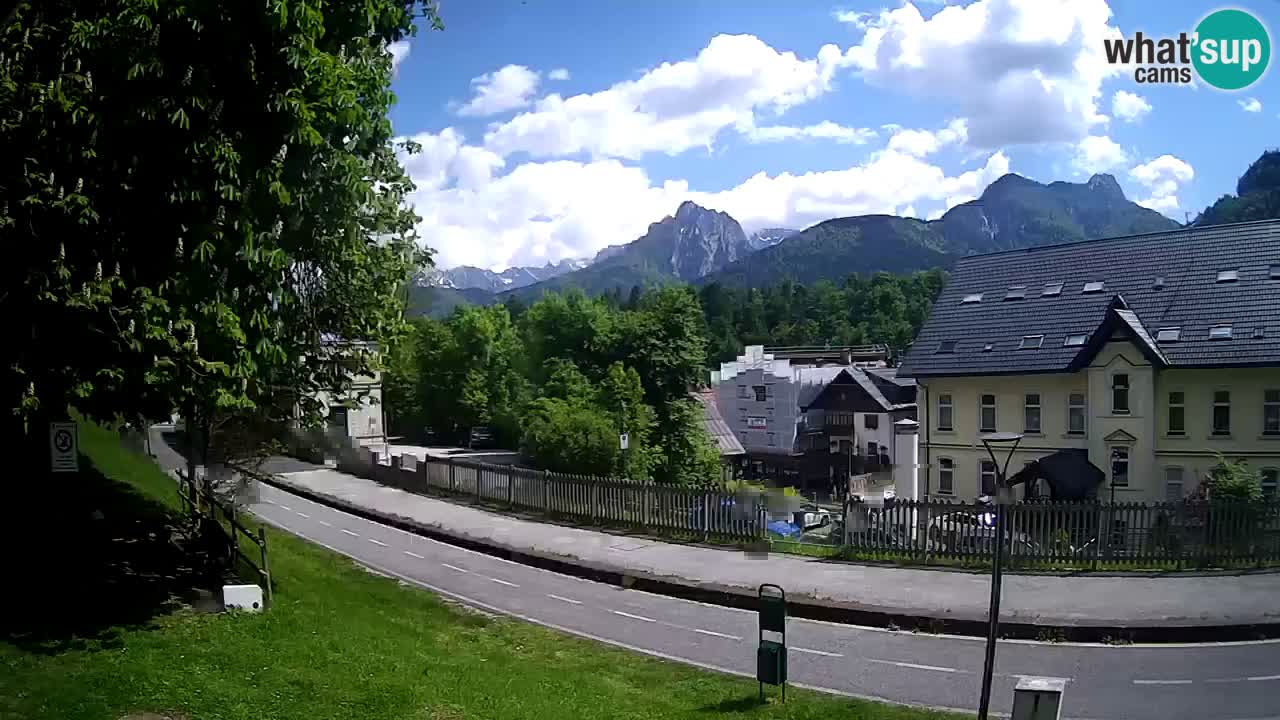 Tarvisio Live webcam – pista ciclabile e il gruppo del Mangart