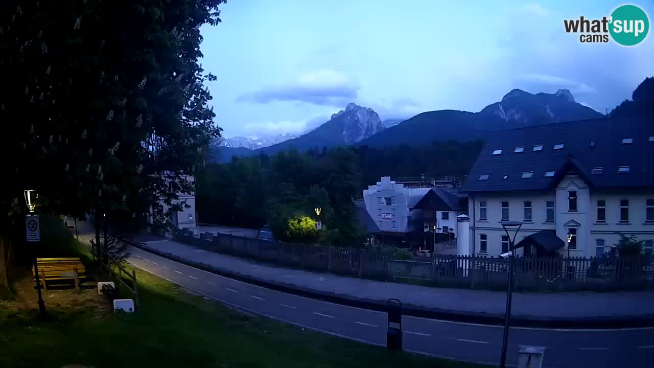 Tarvisio webcam – Bicycle lane and Mangart mountain