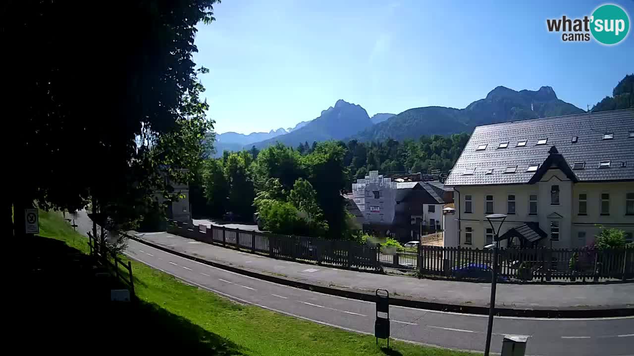 Tarvisio Live webcam – pista ciclabile e il gruppo del Mangart