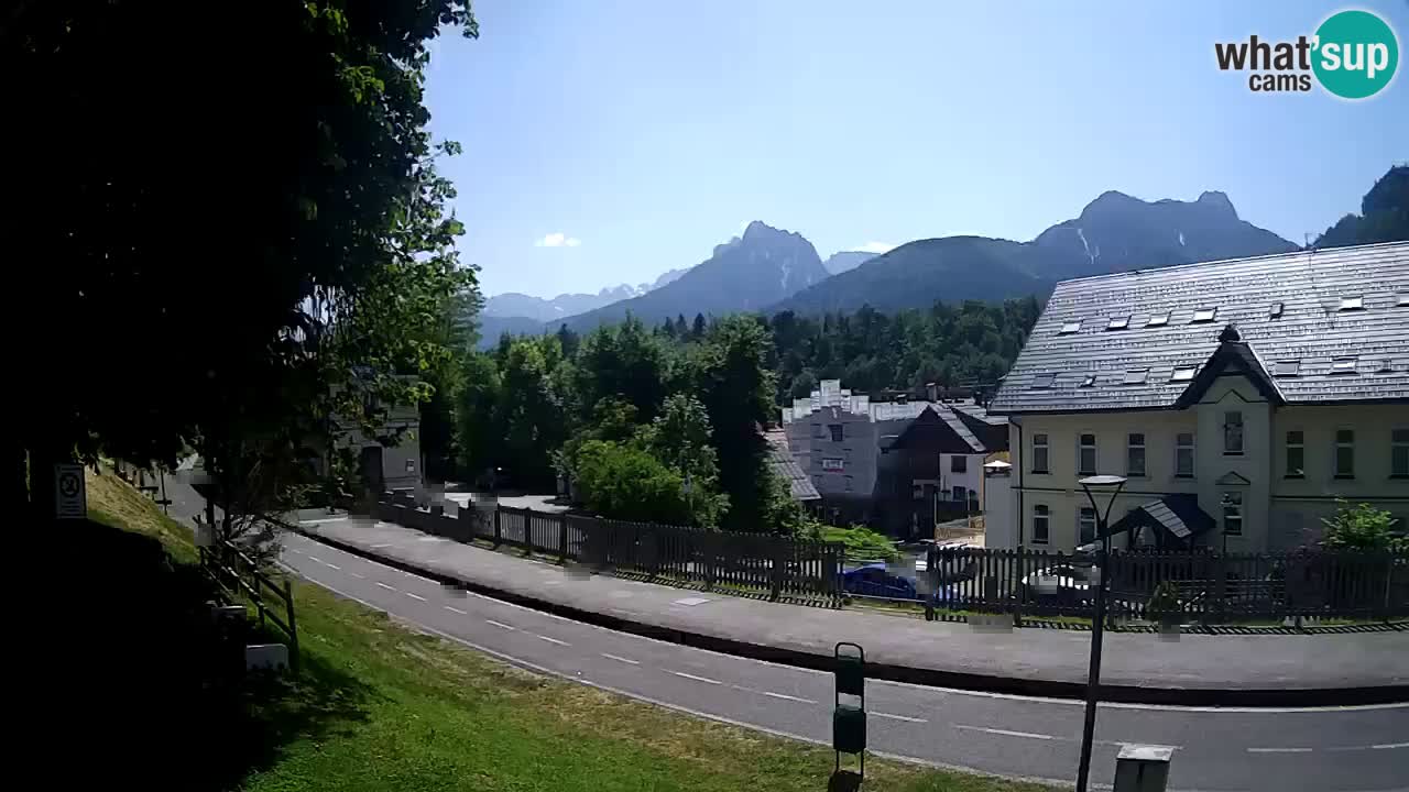 Tarvisio webcam – Bicycle lane and Mangart mountain