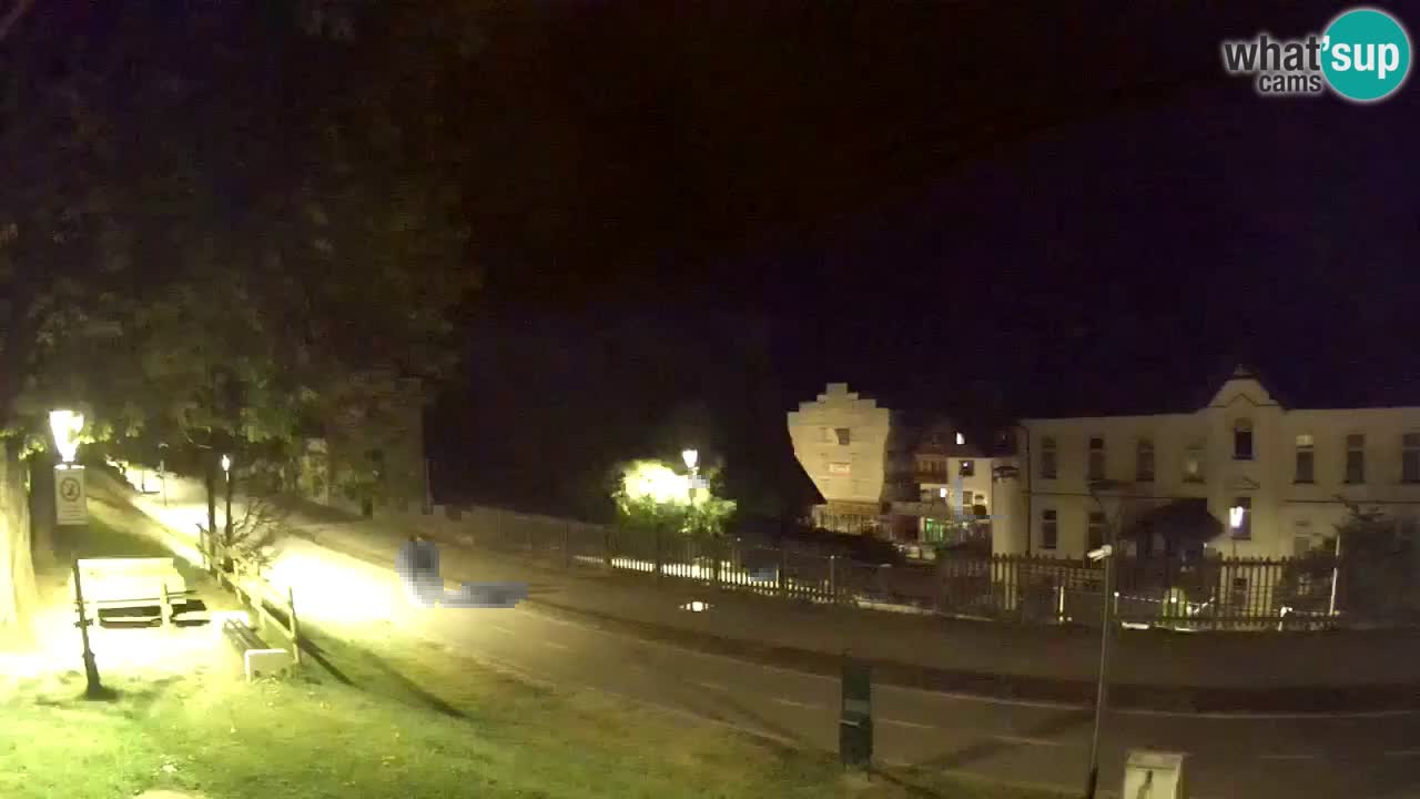 Tarvisio webcam – Bicycle lane and Mangart mountain