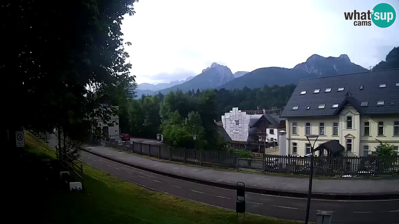 Tarvisio webcam – Bicycle lane and Mangart mountain