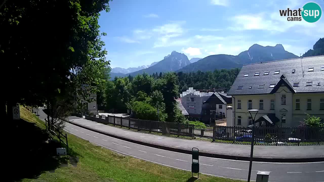 Tarvisio webcam – Bicycle lane and Mangart mountain