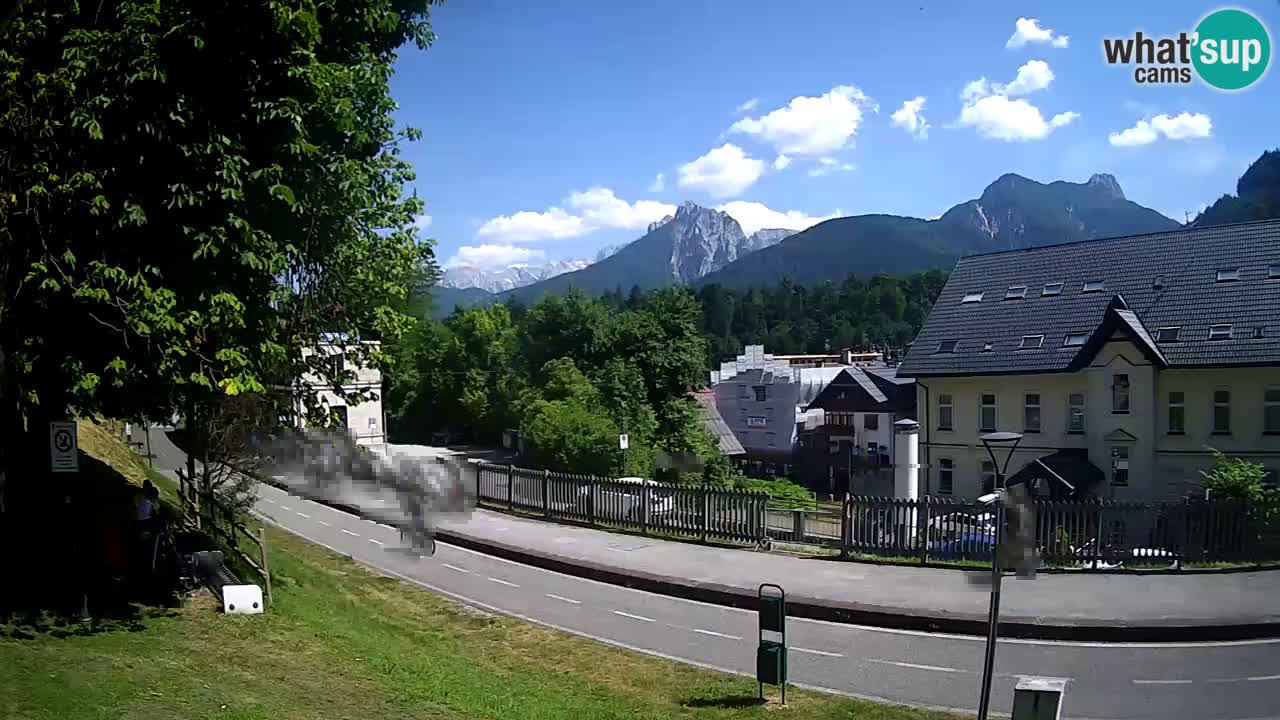 Tarvisio webcam – Bicycle lane and Mangart mountain