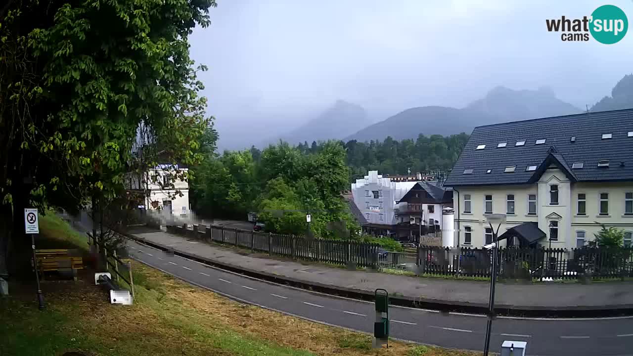 Tarvisio webcam – Bicycle lane and Mangart mountain