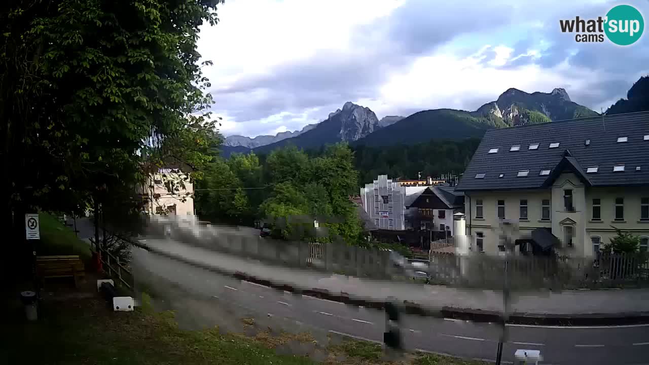 Tarvisio Live webcam – pista ciclabile e il gruppo del Mangart