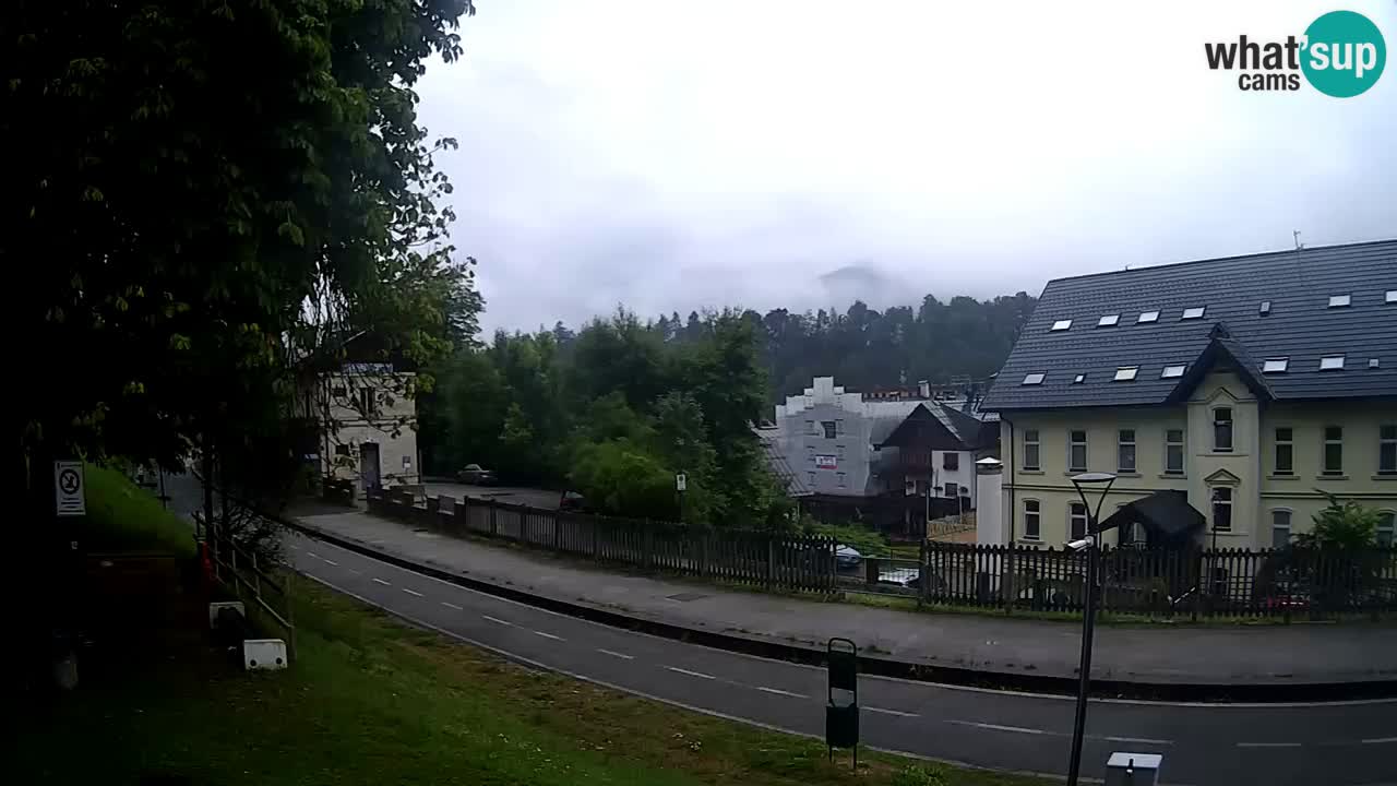 Tarvisio webcam – Bicycle lane and Mangart mountain