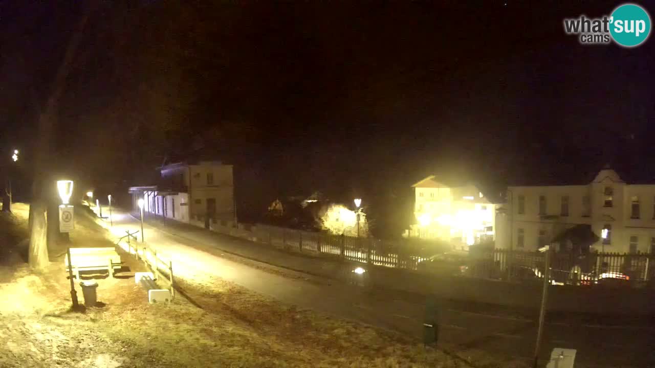 Trbiž kamera v živo – kolesarska pot in Mangart v ozadju