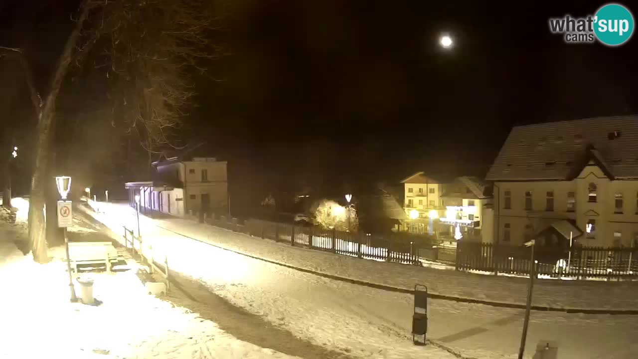 Tarvisio Live webcam – pista ciclabile e il gruppo del Mangart
