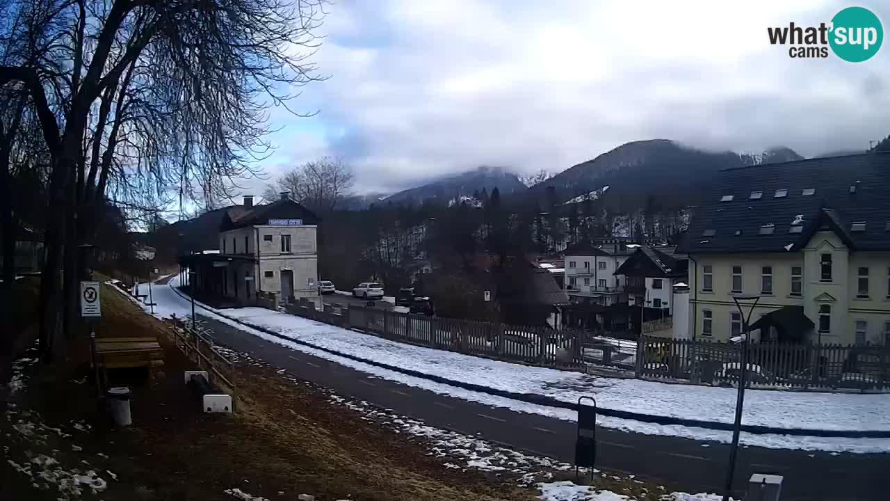 Tarvisio Live webcam – pista ciclabile e il gruppo del Mangart