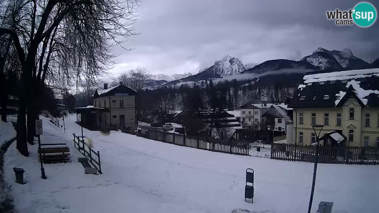 Trbiž kamera v živo – kolesarska pot in Mangart v ozadju