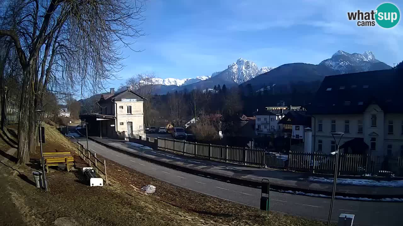 Tarvisio webcam – Bicycle lane and Mangart mountain