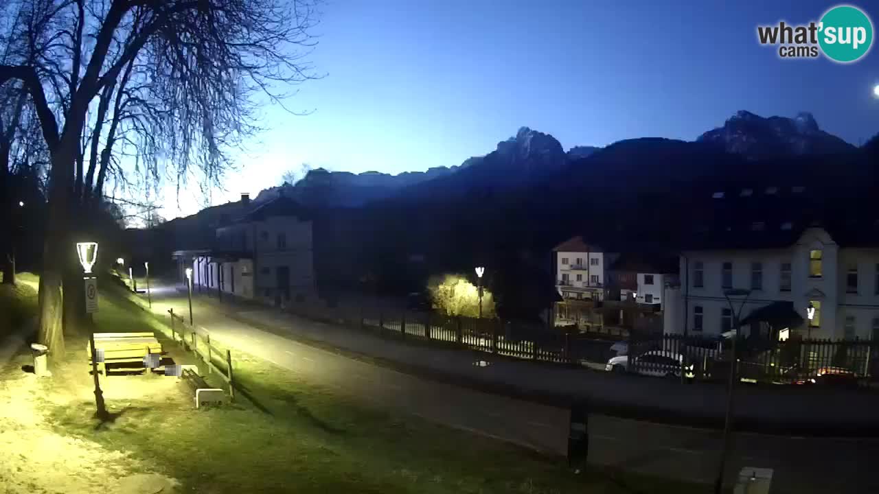 Tarvisio webcam – Bicycle lane and Mangart mountain