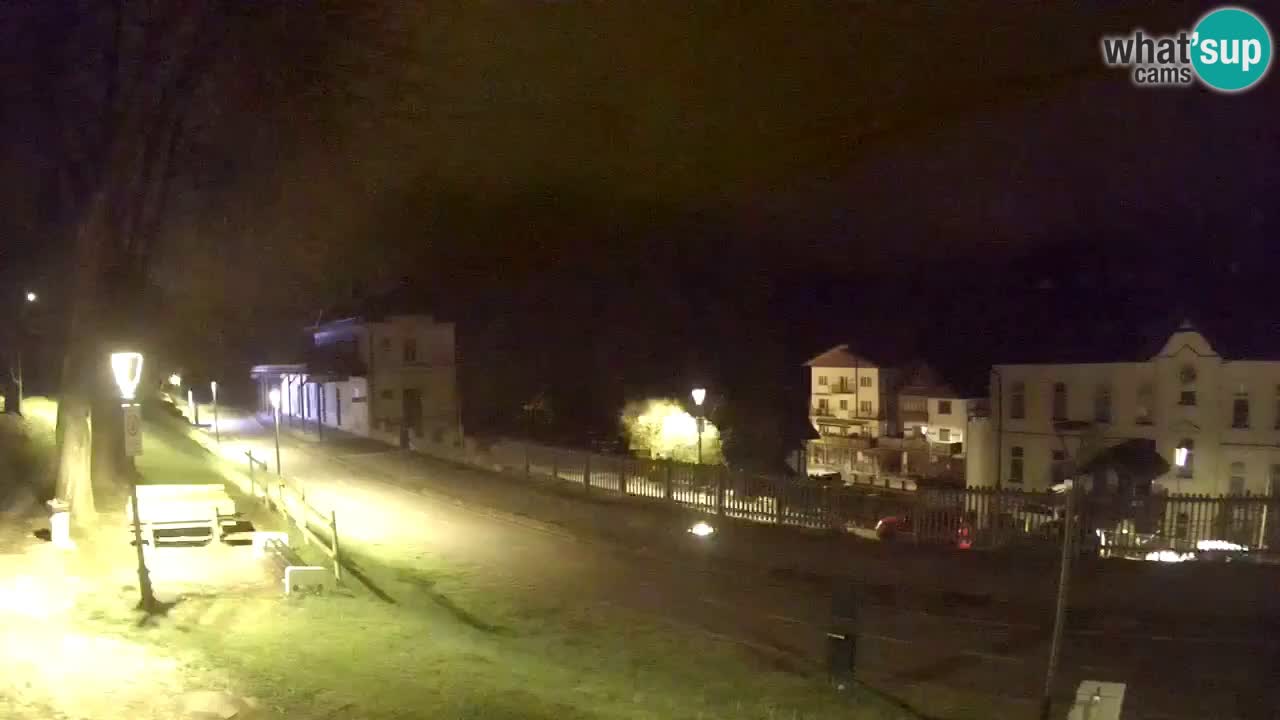 Trbiž kamera v živo – kolesarska pot in Mangart v ozadju