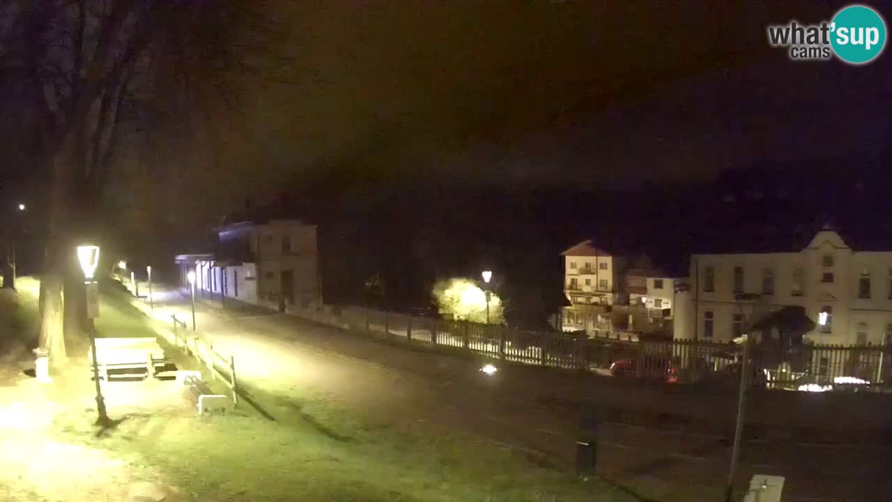 Trbiž kamera v živo – kolesarska pot in Mangart v ozadju