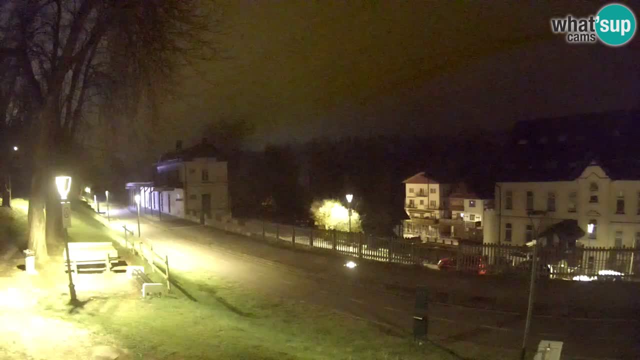 Trbiž kamera v živo – kolesarska pot in Mangart v ozadju