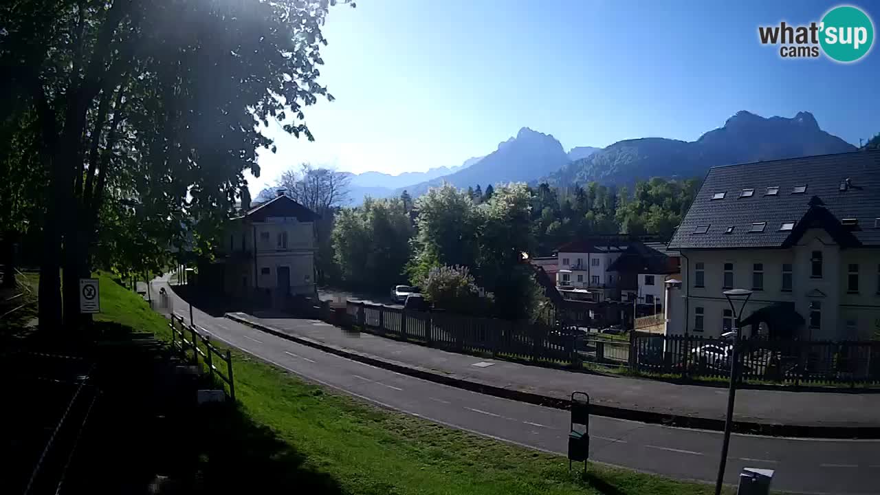 Tarvisio Live webcam – pista ciclabile e il gruppo del Mangart