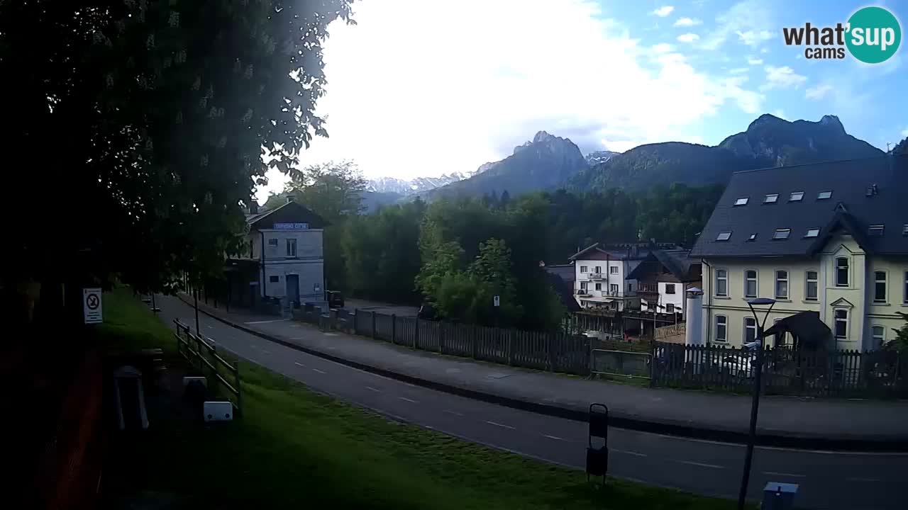 Tarvis webcam – Radweg und Mangart