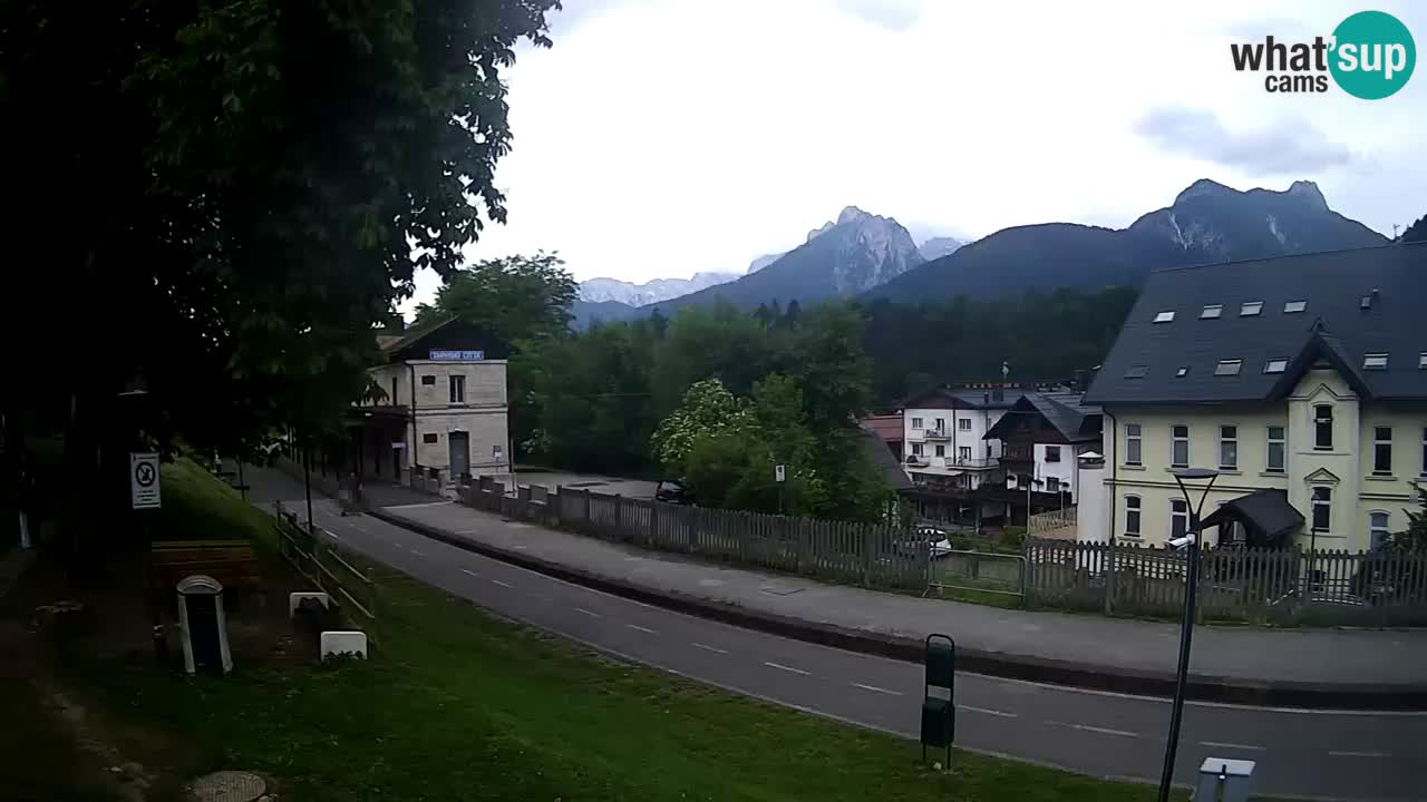 Tarvisio Live webcam – pista ciclabile e il gruppo del Mangart