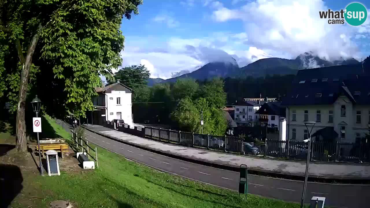 Tarvisio Live webcam – pista ciclabile e il gruppo del Mangart
