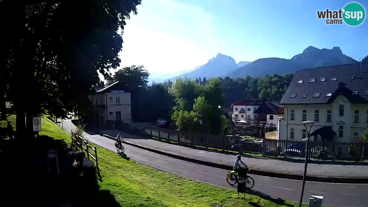 Trbiž kamera v živo – kolesarska pot in Mangart v ozadju