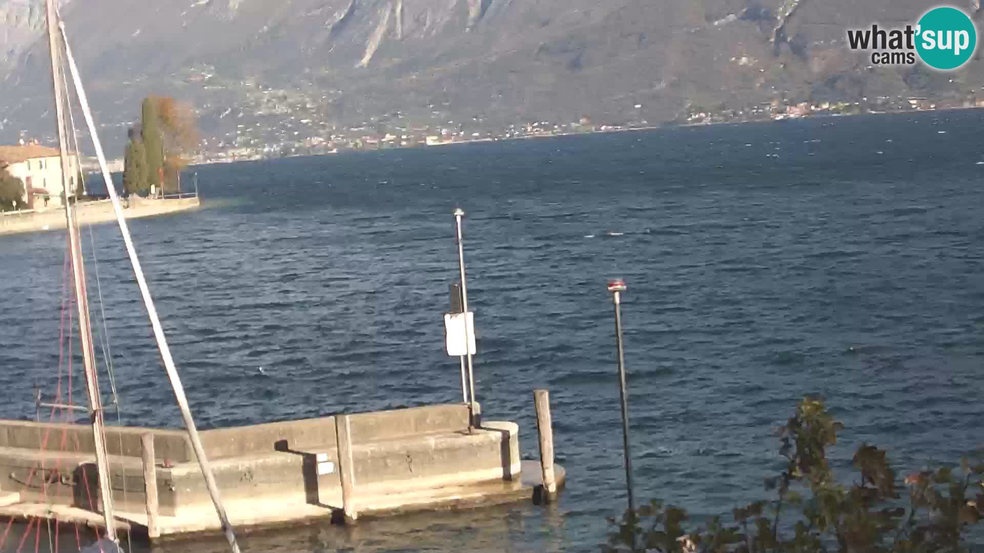 PRA’ DE LA FAM – Porto di Tignale – Windsurfer Gardsko jezero