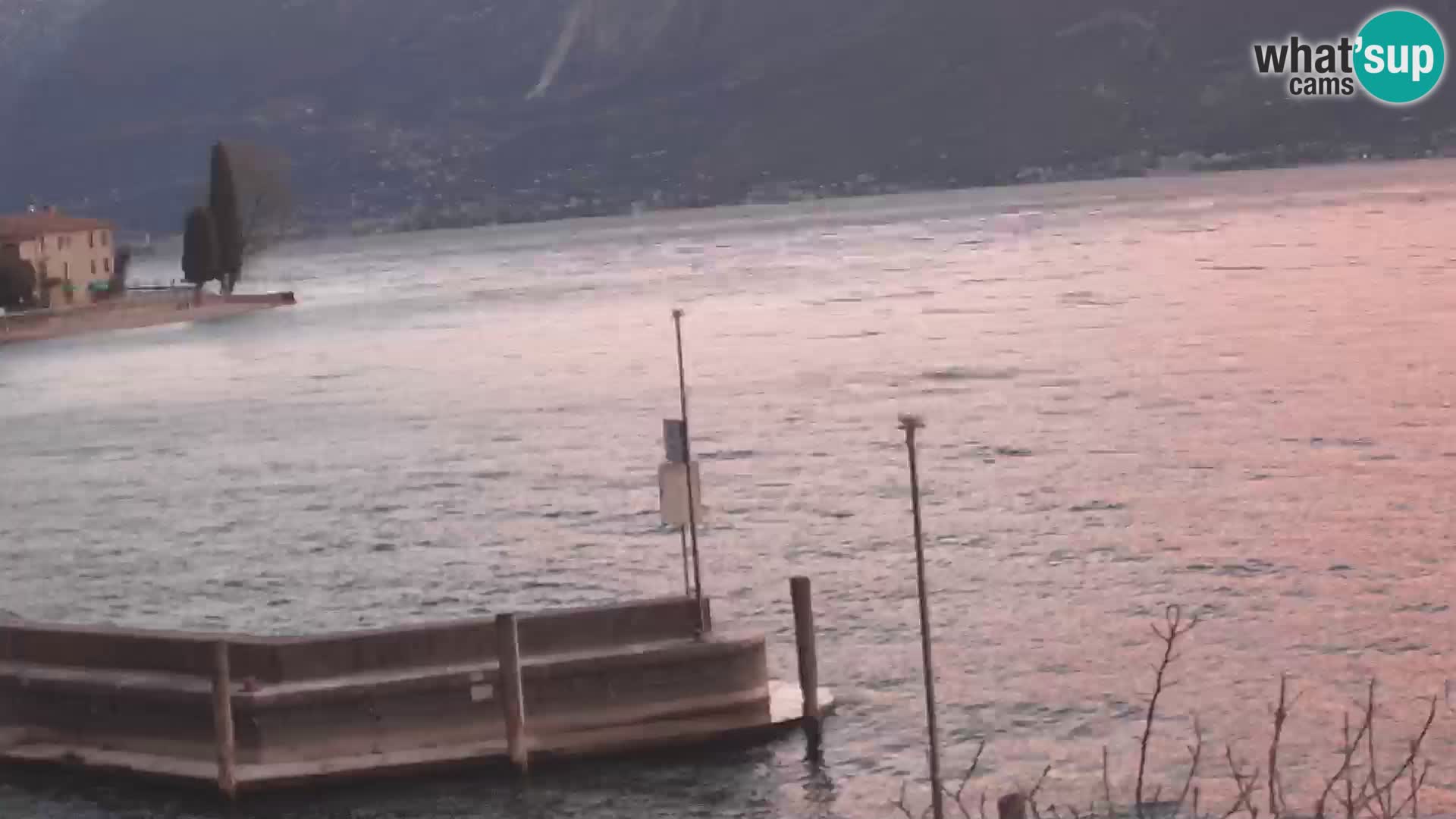 Webcam PRA’ DE LA FAM – Porto di Tignale – Windsurfer Garda Lake